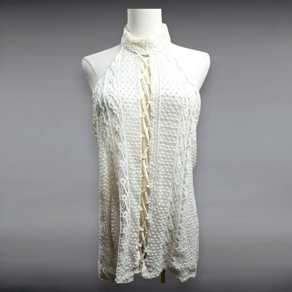 BKE Gimmicks Crochet Halter Top Large Ivory Lace Lace Up Festival Tank